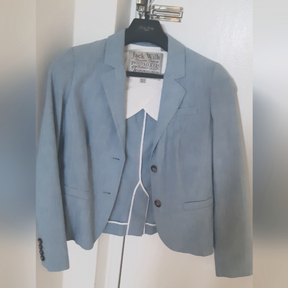Light blue taylored blazer